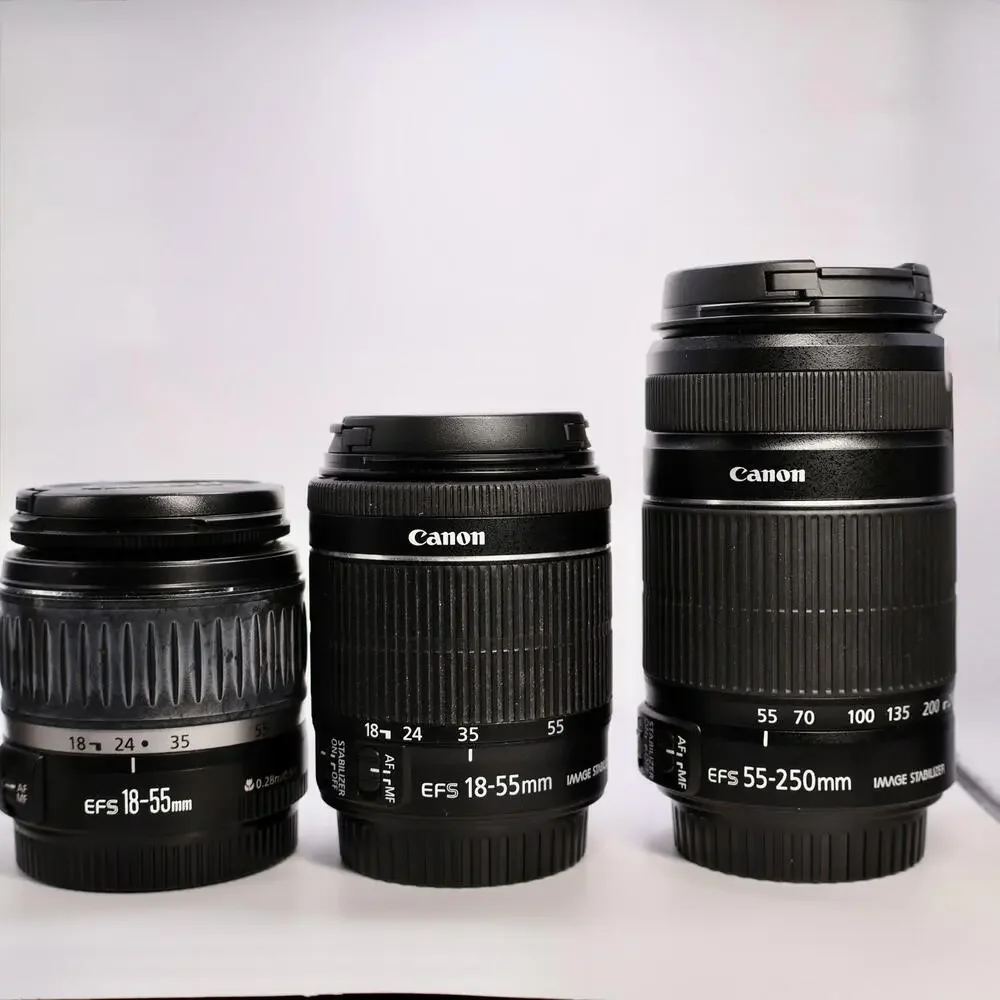 Canon DSLR SL1 Camera with 3 Lenses, Batteries and Bags - Excellent!